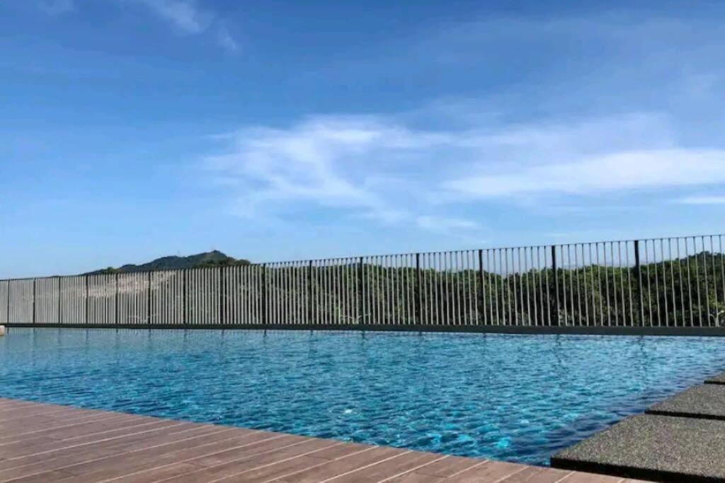 Hani Homestay Wifi Netflix Secure Parking Klia Usim Inti Aeon Mall Nilai Exteriér fotografie