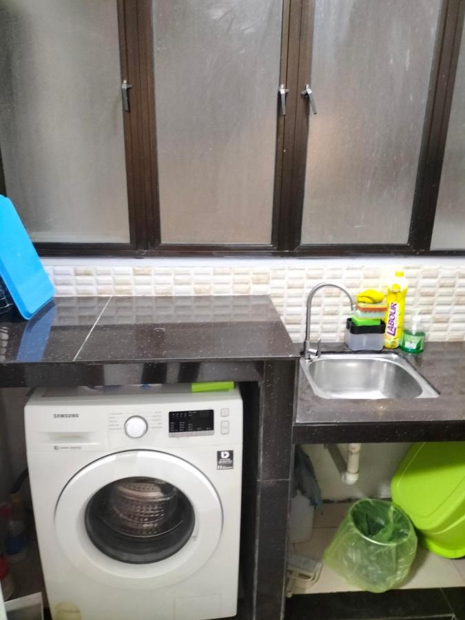 Hani Homestay Wifi Netflix Secure Parking Klia Usim Inti Aeon Mall Nilai Exteriér fotografie