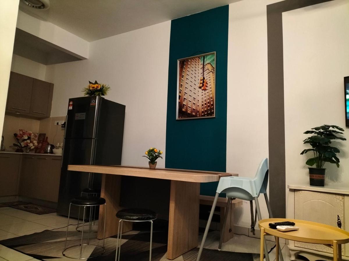 Hani Homestay Wifi Netflix Secure Parking Klia Usim Inti Aeon Mall Nilai Exteriér fotografie